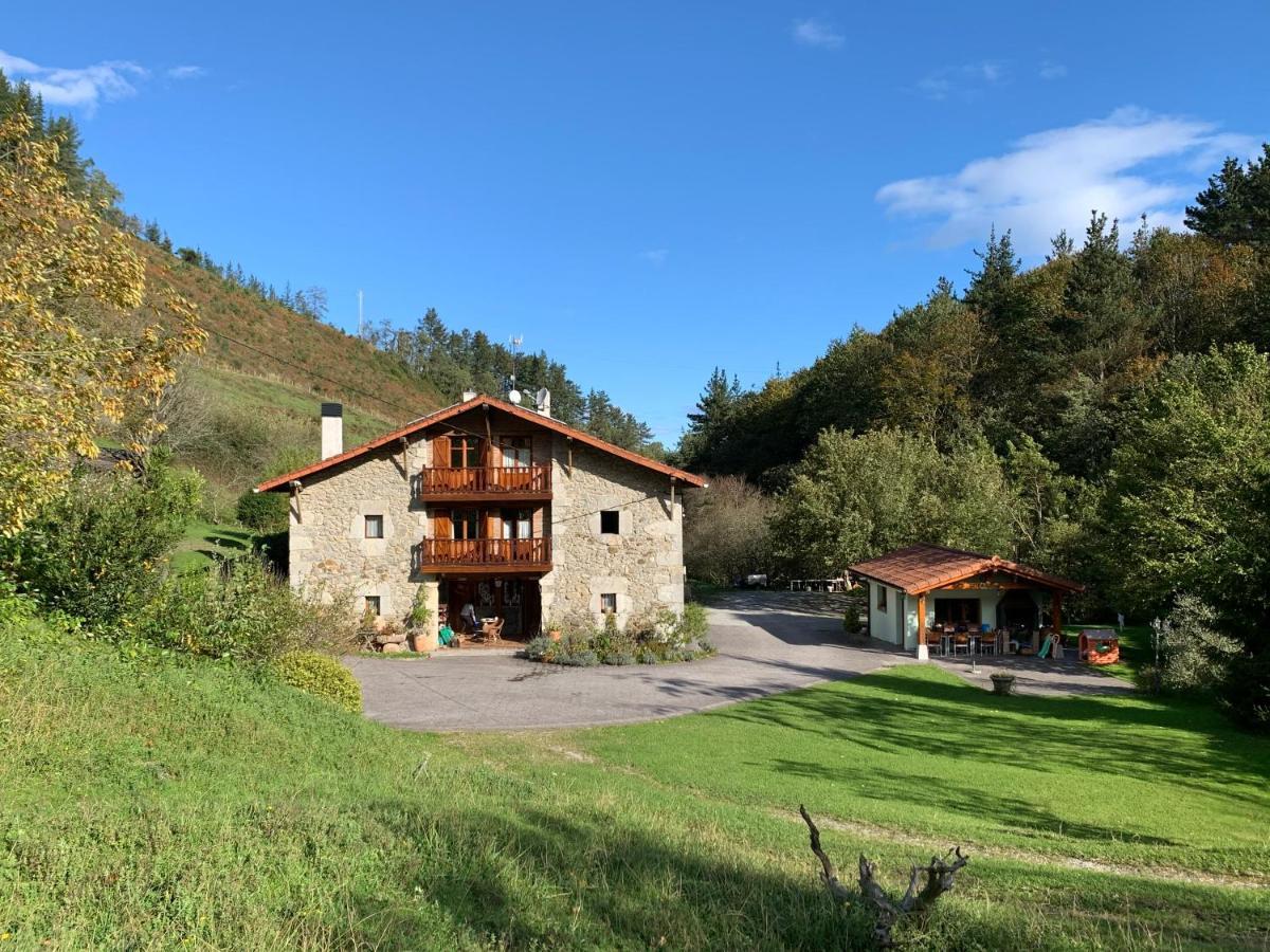 Agroturismo Urresti Gautegiz Arteaga Luaran gambar